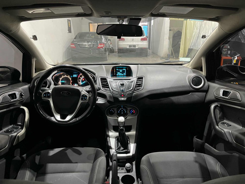 Ford Fiesta Kinetic 1.6 Se 120cv