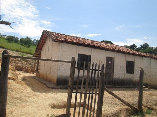 Casa Com 2 Quartos Para Comprar No São Vicente Em Santa Bárbara/mg - 2476