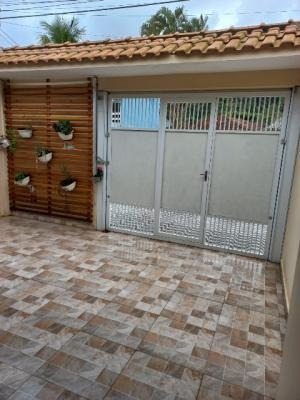 Imagem 2 de 14 de Casa No Bairro Aguapeú, Em Mongaguá, Litoral Sul De São Paul