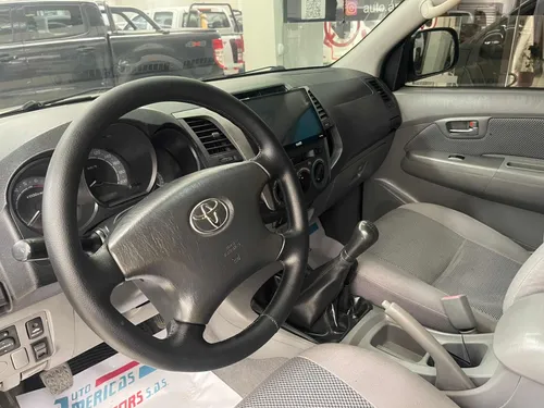 Toyota Hilux 2.7 Imv 4x4