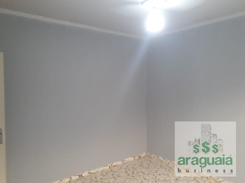 Imagem 4 de 7 de Casa Térrea Com 3 Quartos - Araguaiac104-l
