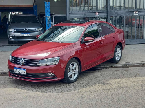 Volkswagen Vento 1.4 Highline 150cv At 2017