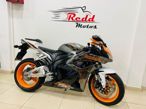 Imagem 9 de 12 de Honda Cbr 600 Rr