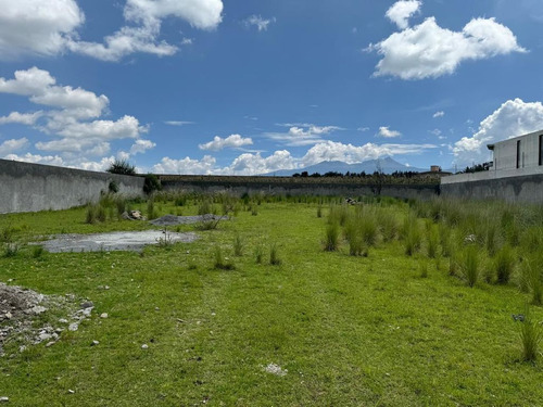 Terreno En Venta En Cacalomacan, A 2 Cuadras De Jinetes, Cerca De Calz Pacífico Y Colegio Paideia