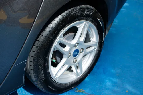 Ford Fiesta 1.6 Sportback Se Mecánico