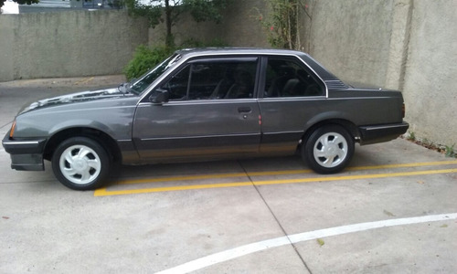 Imagem 6 de 7 de Chevrolet Monza
