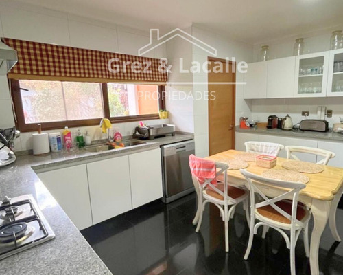 Se Arrienda Casa En Sector Zapallar, Curicó