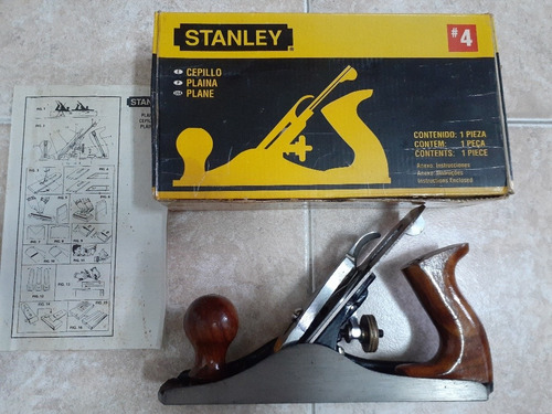 Imagen 2 de 4 de Cepillo Carpintero Stanley # 4 12-164