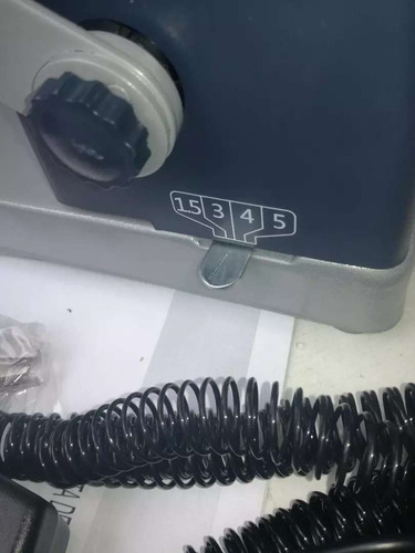 Imagen 4 de 10 de Anilladora A4 Con Rodillo Electrico Para Encuadernacion