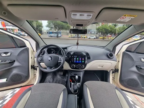 Renault Captur 2.0 At