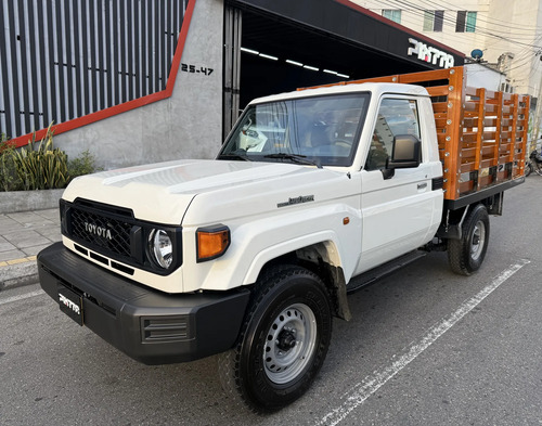 Toyota Land Cruiser Grdj79 4.0