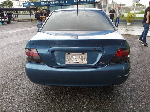 Imagen 3 de 15 de Mitsubishi Lancer Glx
