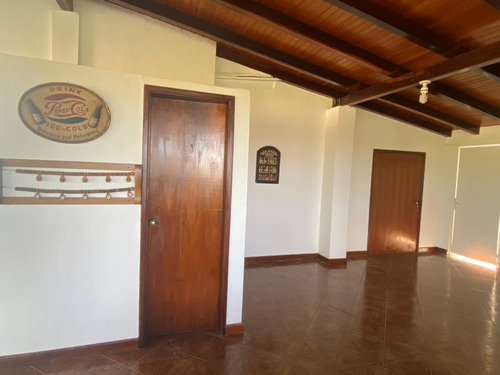 Imagen 5 de 17 de Casa Vacacional Ubicado En Ciudad Balneario De Higuerote