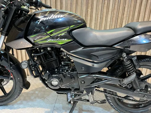 Bajaj Pulsar 180 Fi Neon 2022