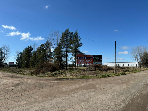 Fracción Comercial E Industrial 32.074 M² Frente A 3 Calles - General Rodriguez