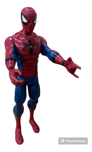 Spiderman 30cm Muñeco Articulado Titan Hero Series - Hasbro