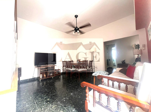 Ph 4 Amb Pb Frente Solo 3 Unidades Patio S/expensa Impecable