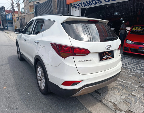 Hyundai Santa Fe 3.3 7l 4wd Aut. 5p