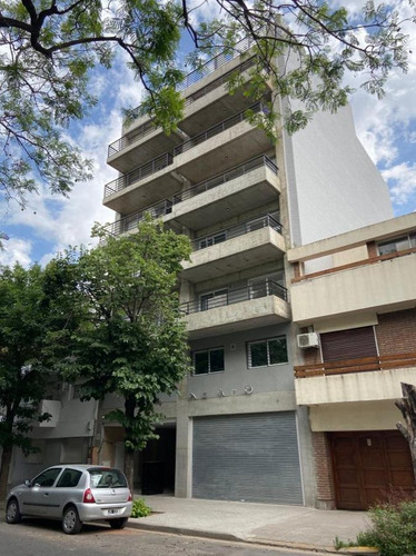 Imagen 8 de 9 de 1 Dormitorio De 42 M2 - Pasco / España