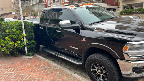 RAM 2500 6.7 Laramie I Atx 350cv 4x4