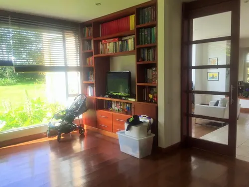 Casa En Arriendo/venta En San Simon. Cod V1004007