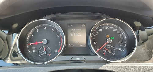 Imagen 13 de 14 de Volkswagen Golf 2015 1.4 Highline At