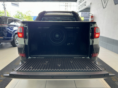 Fiat Strada 1.8 MPI ADVENTURE CD 16V FLEX 3P MANUAL