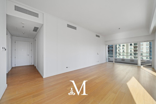 Torre Alvear Departamento De 3 Ambientes Con Dependencia En Puerto Madero Con Balcon Piso Alto