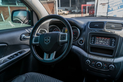 Imagen 11 de 15 de Dodge Journey