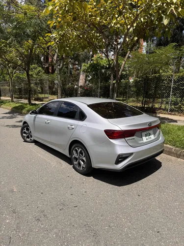 Kia CERATO PRO 1.6l