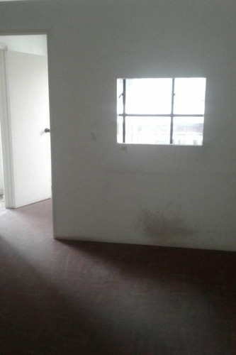 Av Corrientes 2200 Balvanera Oficina 28m2 U$44.000