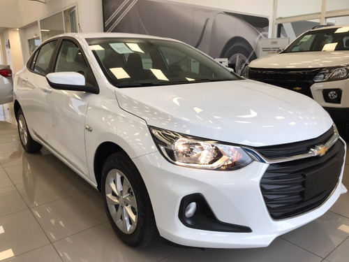 Imagen 4 de 25 de Chevrolet Onix Plus Lt Tech Ph