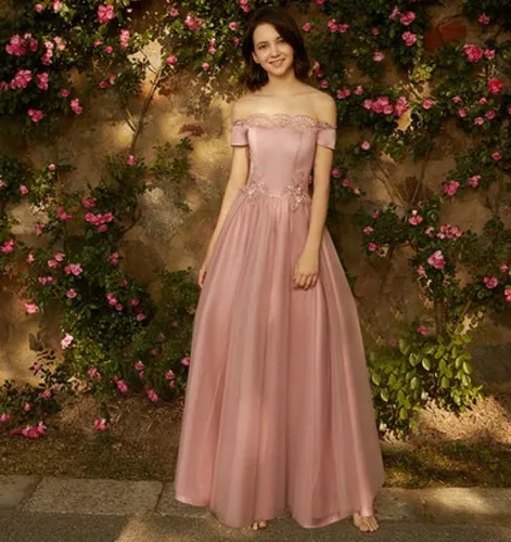 Vestido de festa cetim com cheap renda