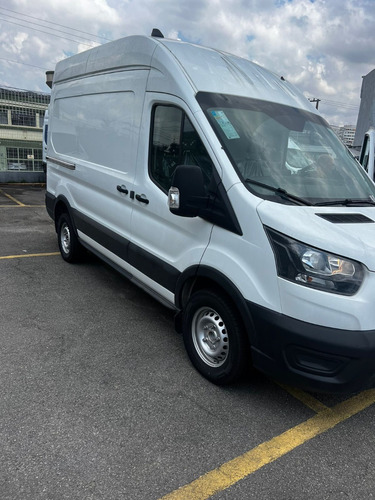 Ford Transit FurgãO 2.0 Médio L2H3 (10,7M3) 5P