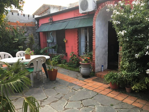 Imagen 2 de 19 de Venta 2 Phs Martinez-san Isidro 3 Y 4 Ambientes Para 2 Familias