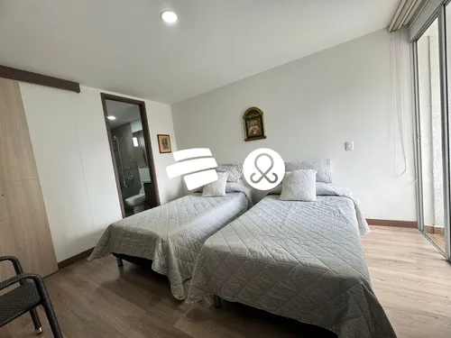 Venta De Apartamento En Calasanz, Amplios Espacios Y Excelente Ubicación