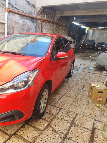Peugeot 208 2017 1.5 Active