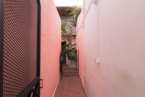 Ph En Venta - 3 Dormitorios 1 Baño - 69mts2 Cubiertos - Lomas Del Mirador