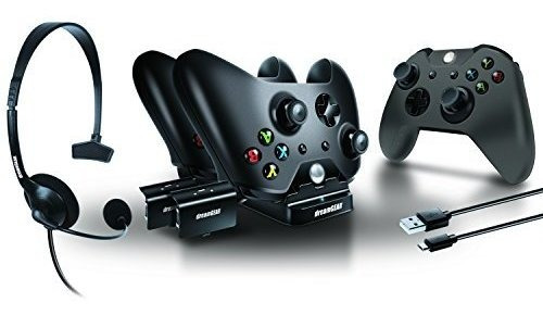 Dreamgear  Kit Para El Jugador Incluye Carga Docksync Cableh