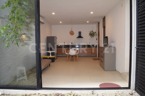 Town House En Venta - Fraccionamiento Montebello