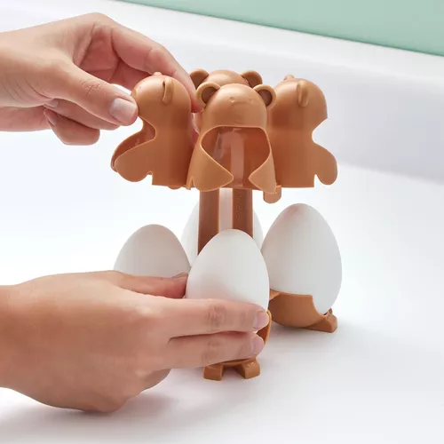  Peleg Design - Soporte de huevos 3 en 1 para hervir, guardar y  servir, escalfador en forma de oso para preparar huevos duros y blandos,  contiene 6 huevos para cocer o