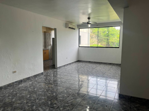 Venta Apartamento En El Bosque Res Holiday Palace. Dj