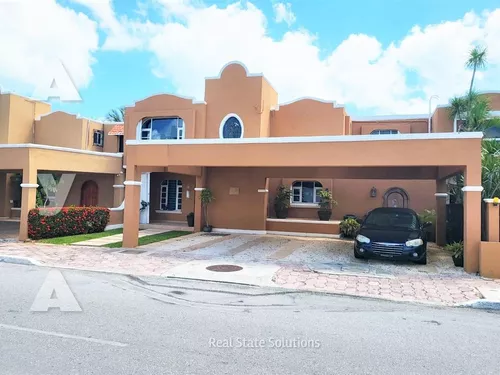 Casa En Venta Cancun Pok Ta Pok en Inmuebles | Metros Cúbicos