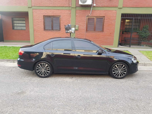Volkswagen Vento 2.5 Luxury 170cv 2012
