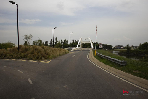 Imagen 8 de 10 de Terreno - El Yacht