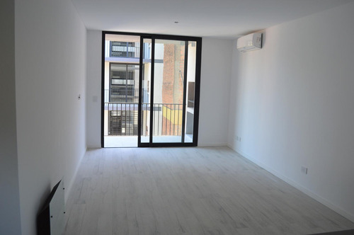 Venta 3 Amb Departamento En Tigre Centro