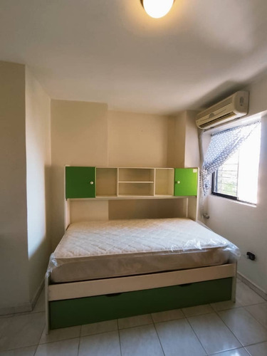 Imagen 9 de 20 de Apartamento En Alquiler Res. Assad Palace, El Parral 150 Metros (amoblado). Daniela Jimenez Cod.422472