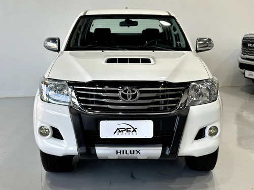 Toyota Hilux 3.0 SRV TOP 4X4 CD 16V TURBO INTERCOOLER DIESEL 4P AUTOMÁTICO