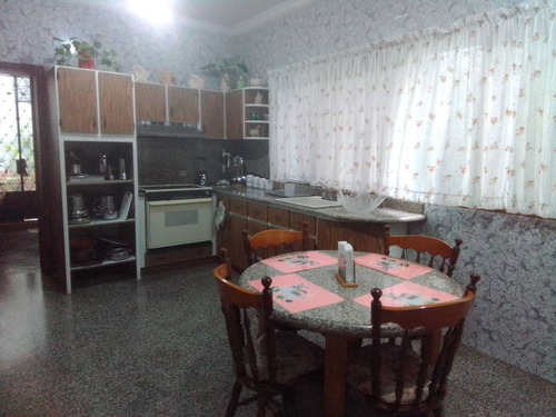 Se Vende Quinta 550m2 8h/7b/5pe Colinas De Bello Monte