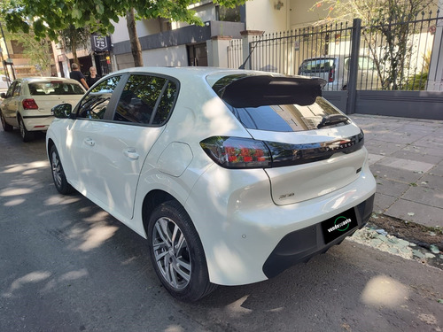 Peugeot 208 1.6 Feline Tiptronic